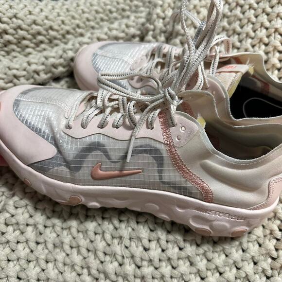 Womens nike renew lucent - Picture 3 of 7